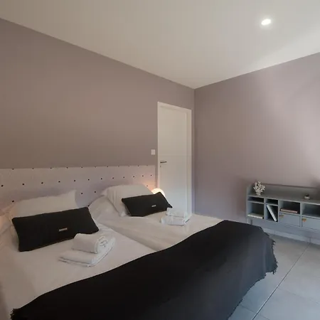 Apartamento Le Lumineux Avec Jacuzzi Privatif Et Parking Prive *